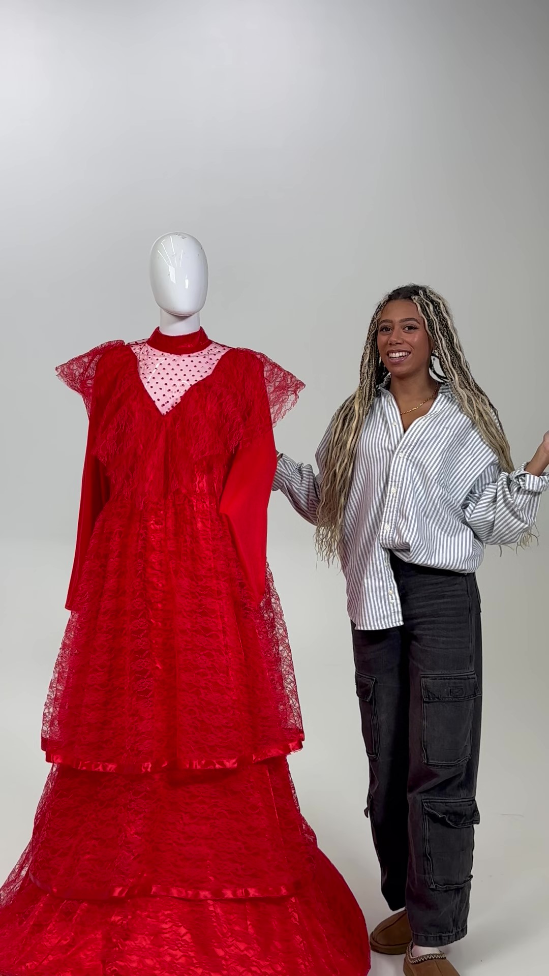 Perfect for special occasions, this unique Women's Plus Size Red Gothic Wedding Dress Costume is designed to make you feel empowered and unforgettable, capturing the essence of a timeless and captivating aesthetic.